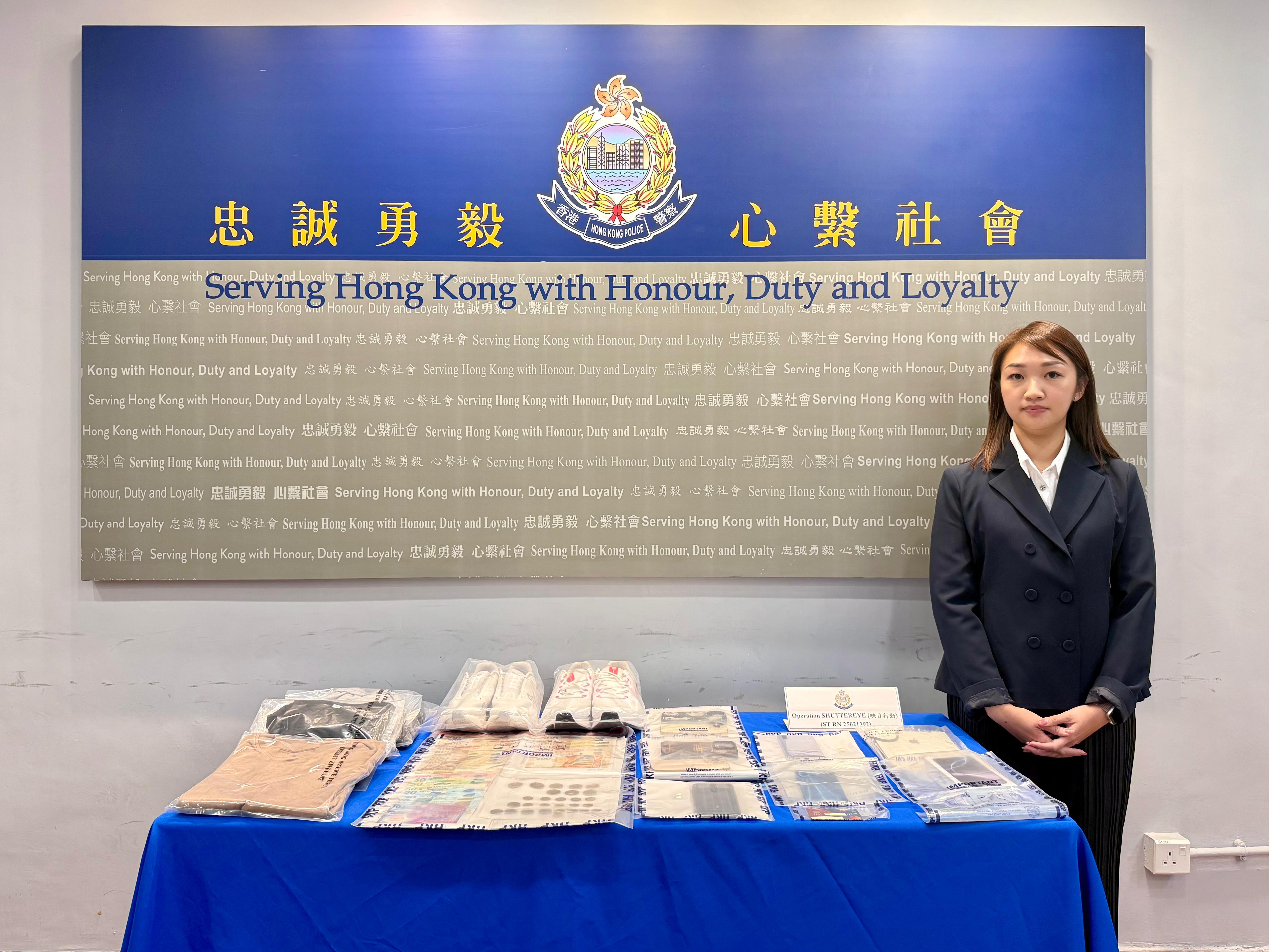 沙田警區重案組第一隊偵緝督察江杏宜簡報案件。(香港警察圖片)