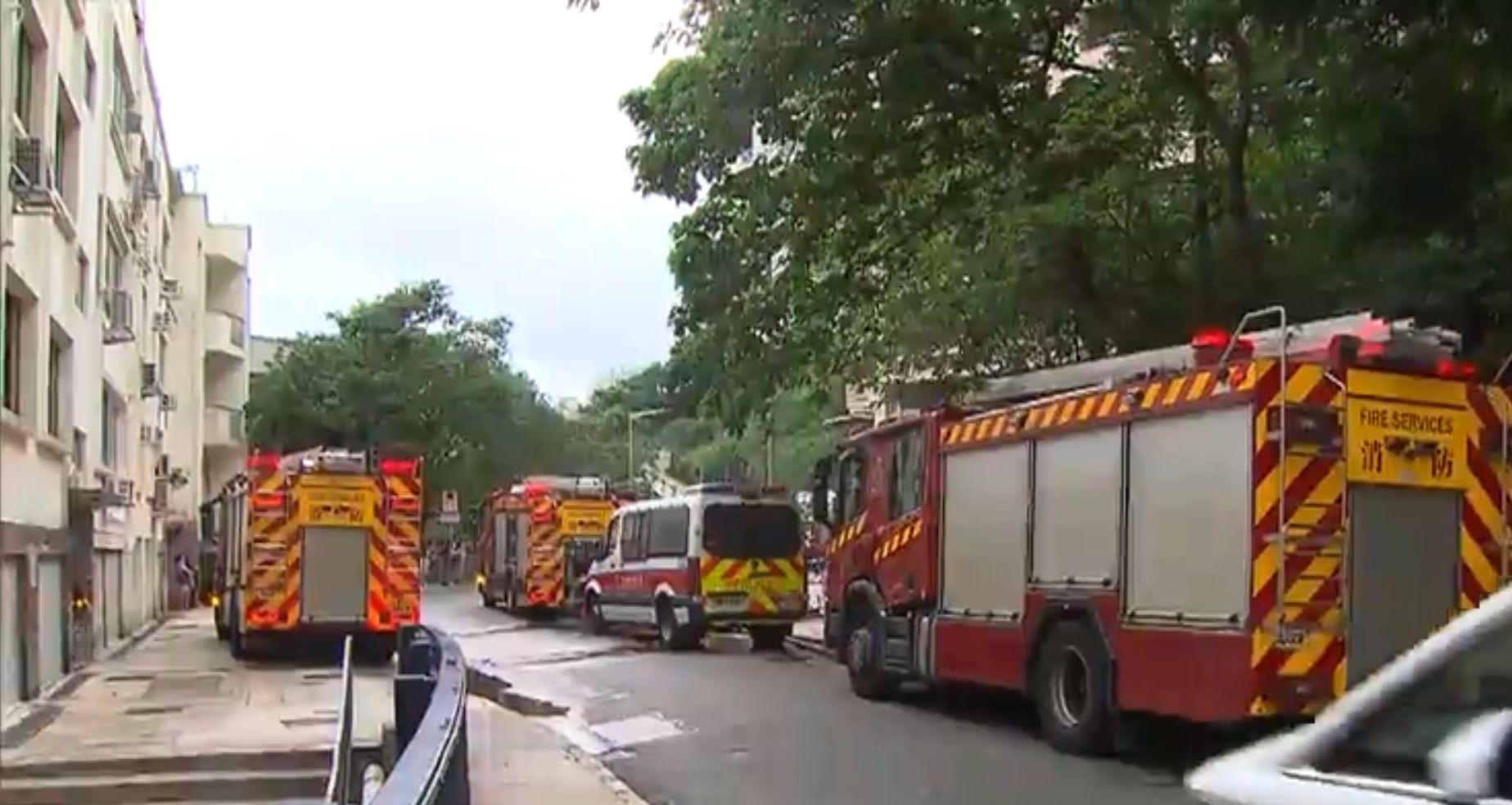 港島半山寶雲道發生火警。(無綫電視新聞截圖)