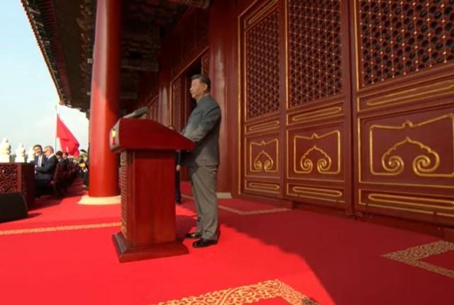  抗戰勝利80周年｜習近平在天安門城樓主席台，發表重要講話。(央視截圖)