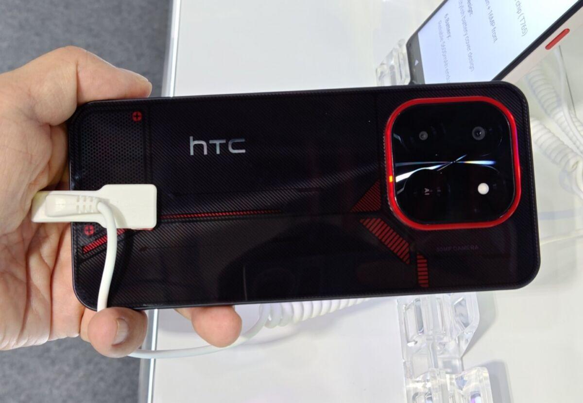 HTC Wildfire 系列手機配備高達 5,600mAh 的大容量電池