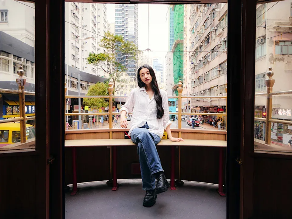 光希自2018年入行即被封為「最強星二代」。