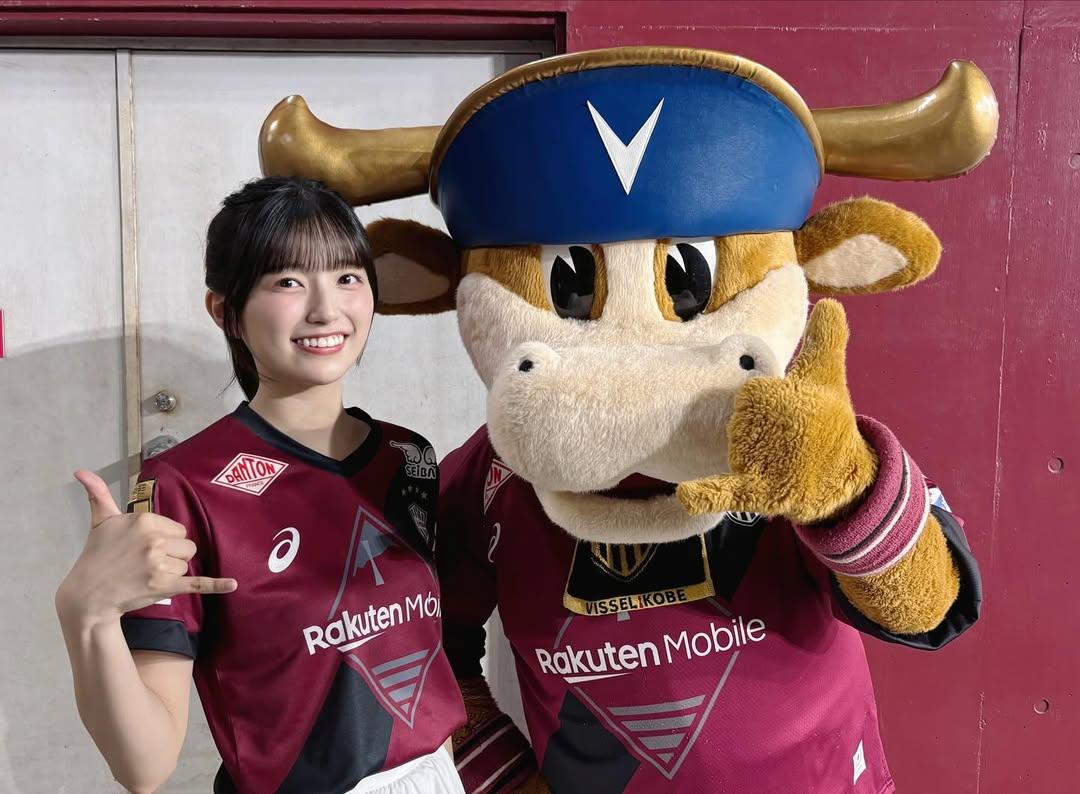 五百城茉央為神戶勝利船球隊勝利女神。(IG@mao.ioki.official)