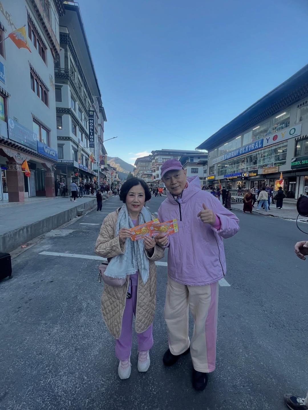 阿姐不忘在IG為《帶阿姐看世界》宣傳,更大哂第一天到不丹的相。