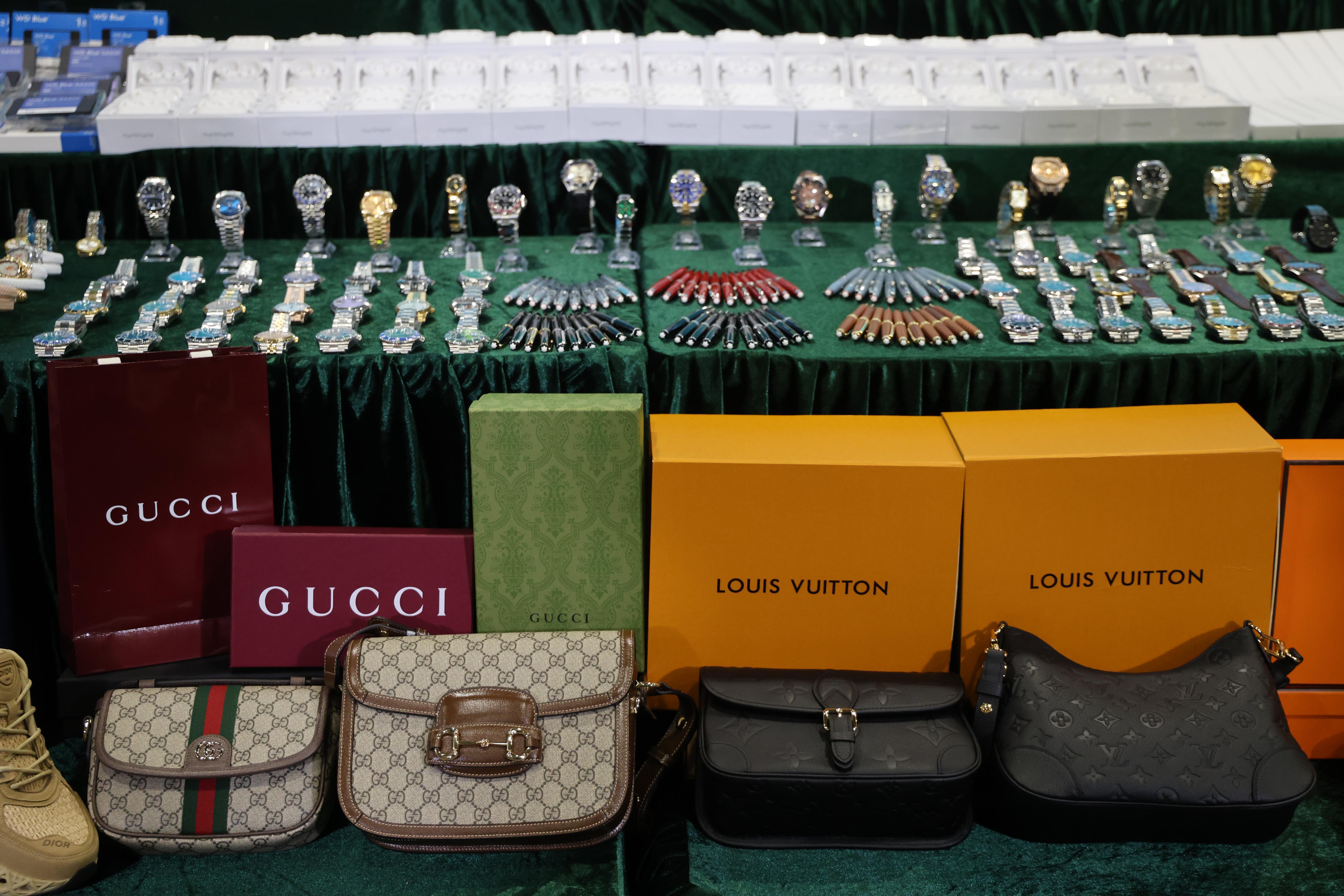 趁雙11混冒牌貨電商正貨 海關破29宗案檢值6500萬元冒牌貨