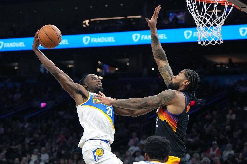 太陽133:98大破溜馬。(美聯社)