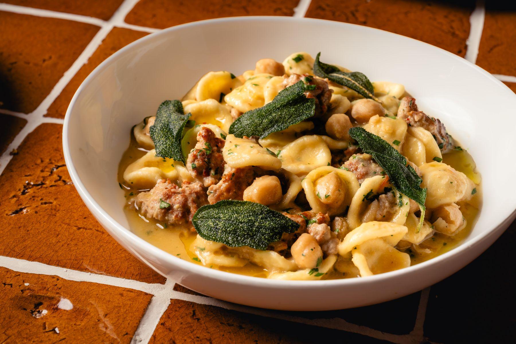 貓耳朵粉、豬肉腸、鷹嘴豆、鼠尾草$180