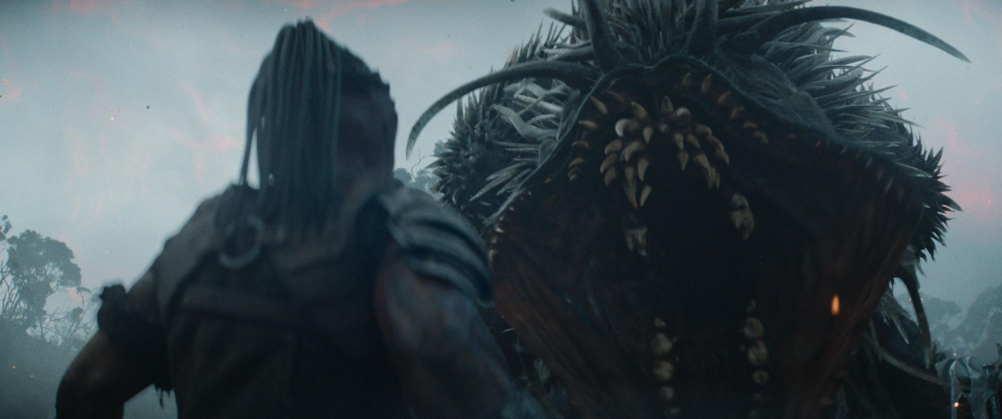 《鐵血戰士:蠻荒廝殺》屬《鐵血戰士》系列第七部電影。