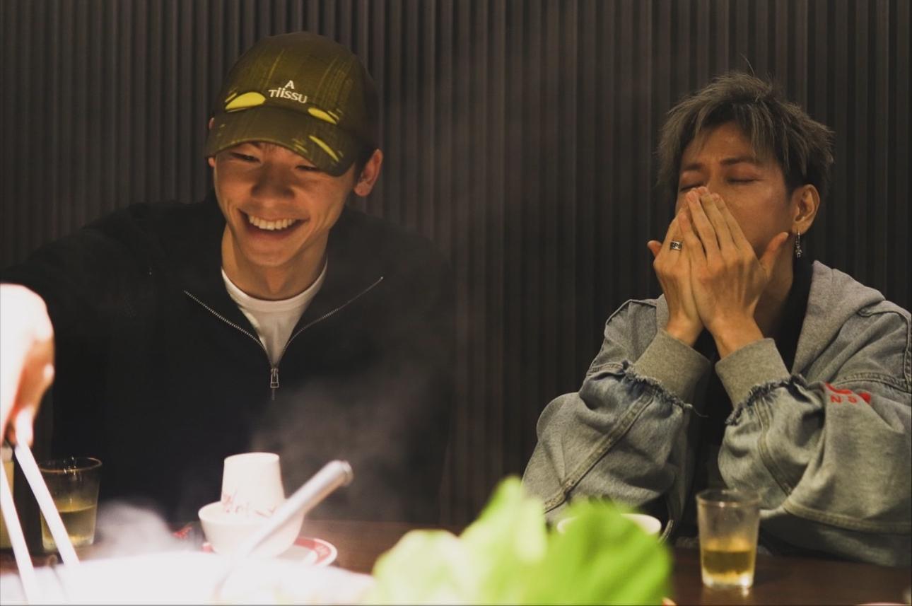 佐藤健在台灣開騷時相約許光漢見面食台式火鍋。