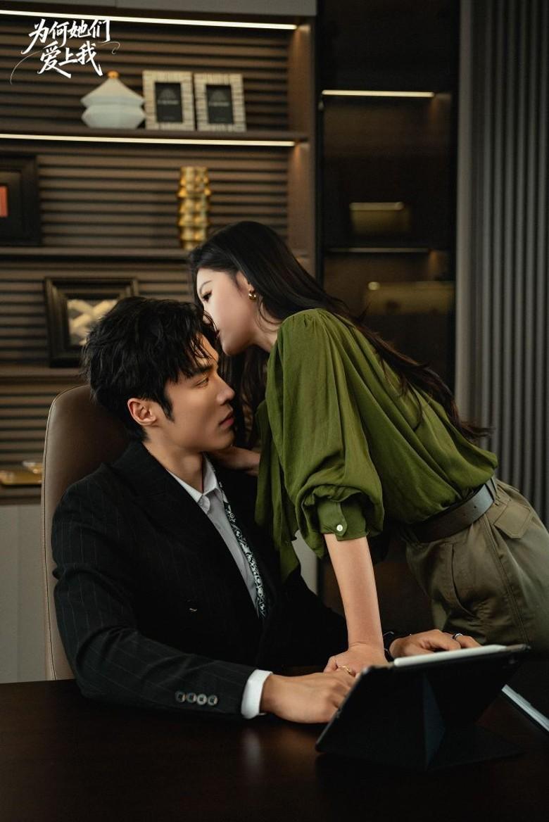 內地短劇《為何她們愛上我》由丁子朗擔任男主角。