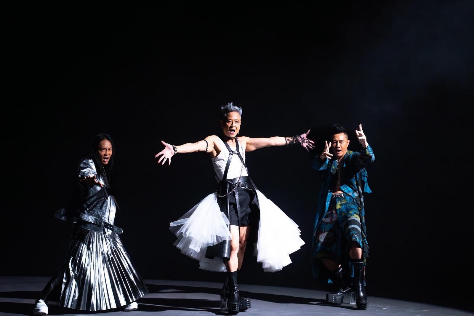 草蜢成軍40周年紀念企劃由新歌《老的辣》揭開序幕。