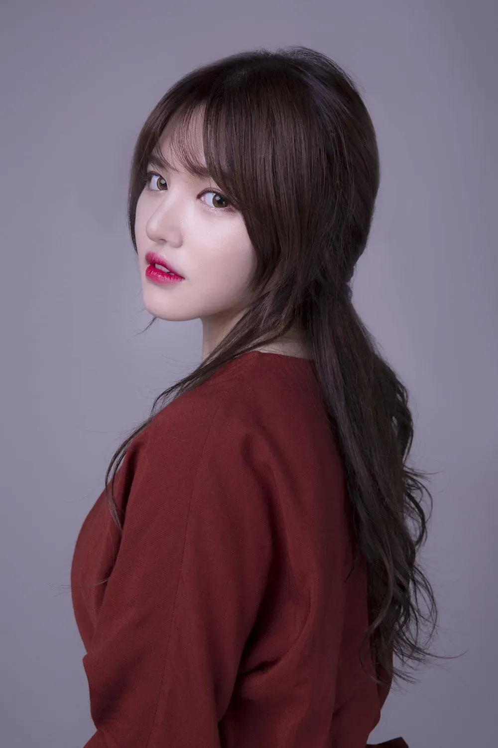 南韓化妝網紅Daddoa爆紅近十年。