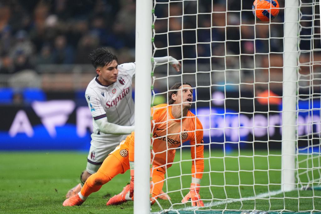 辛迪亞高卡斯度為博洛尼亞追至1:3。(美聯社)