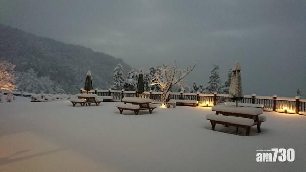 宜蘭太平山積雪最深達20厘米。(互聯網)
