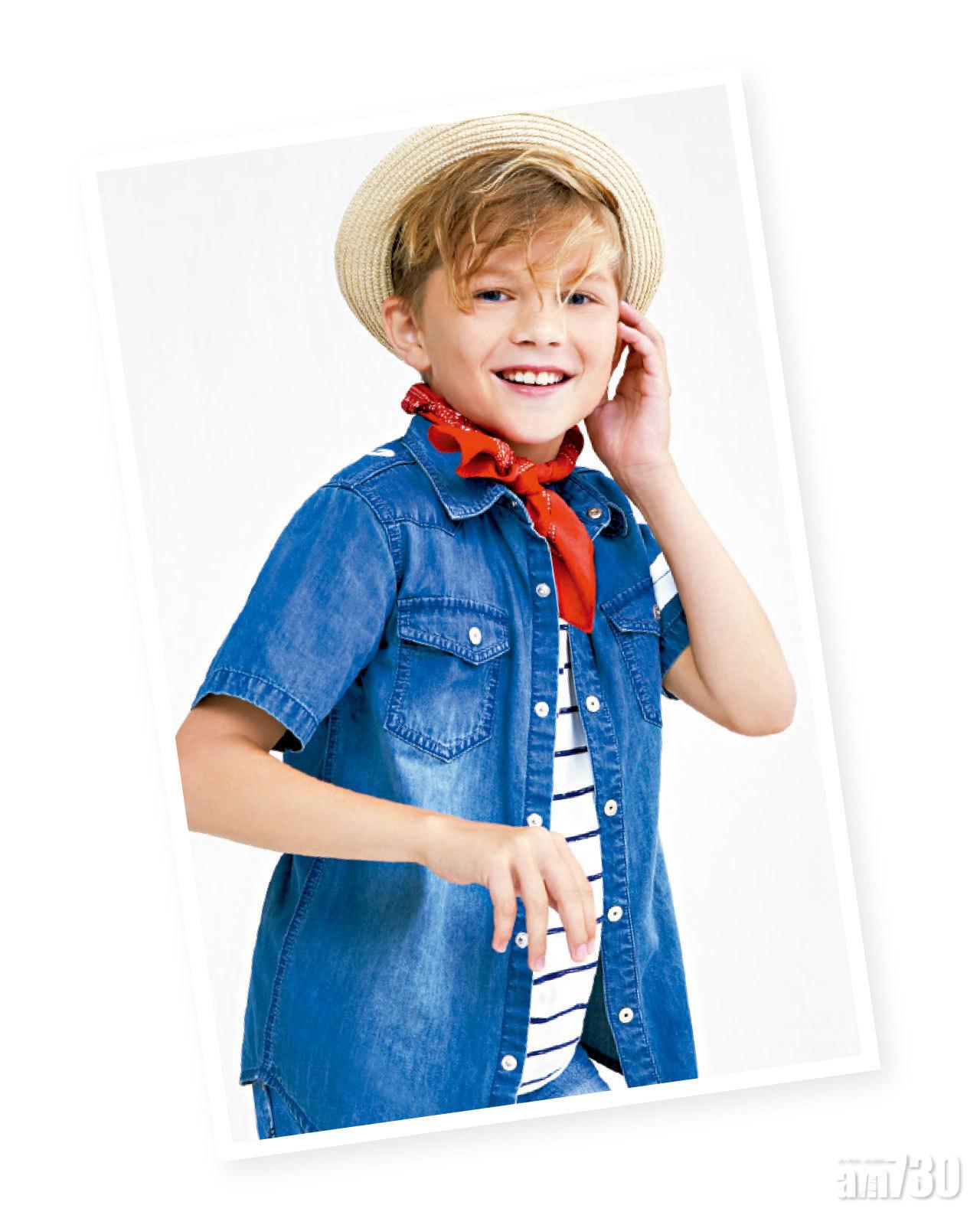 男生穿牛仔恤衫夠帥氣,斯文又時尚。($200 Bossini)