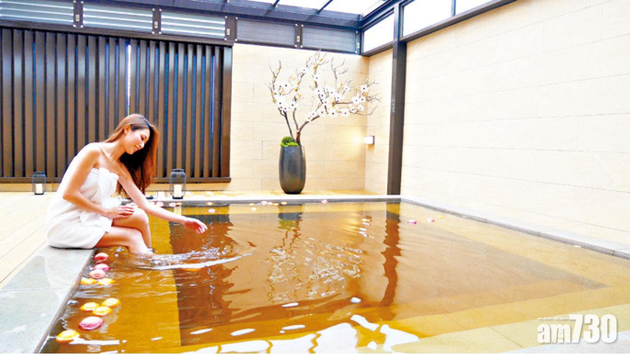 這裡的裸湯「沐天澤」水質具美顏功效,很多女生都會一泡便愛上。