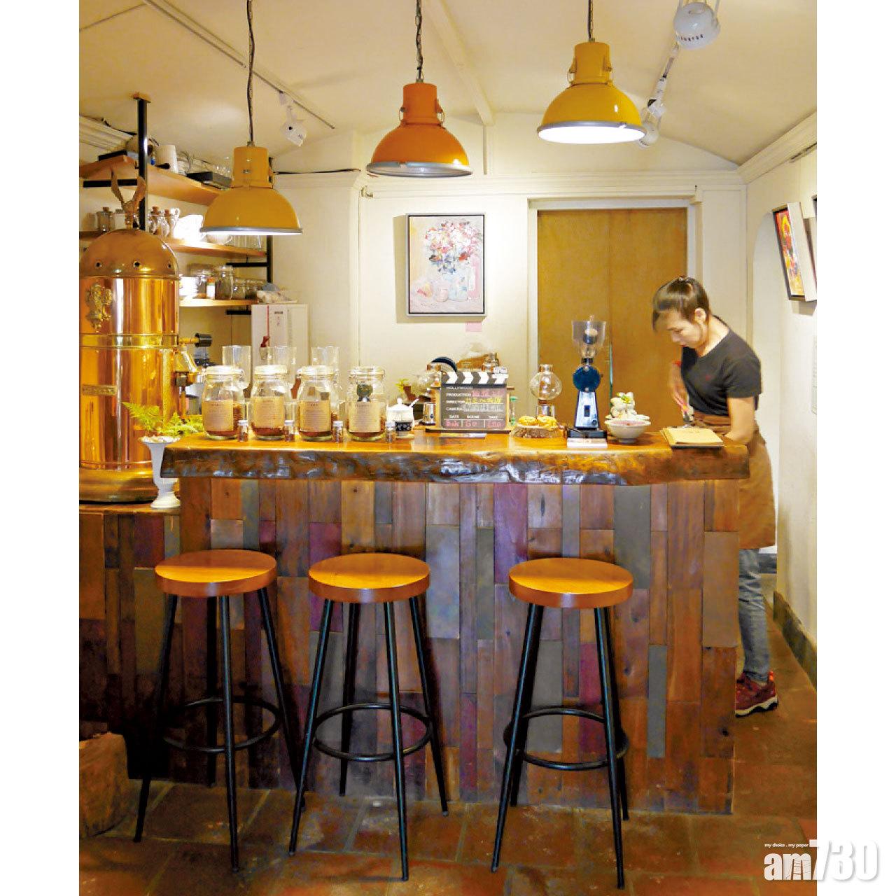 牧師樓古蹟庭園咖啡雖小,但咖啡質素相當不俗,不少愛啡之徒都慕名來一嘗。