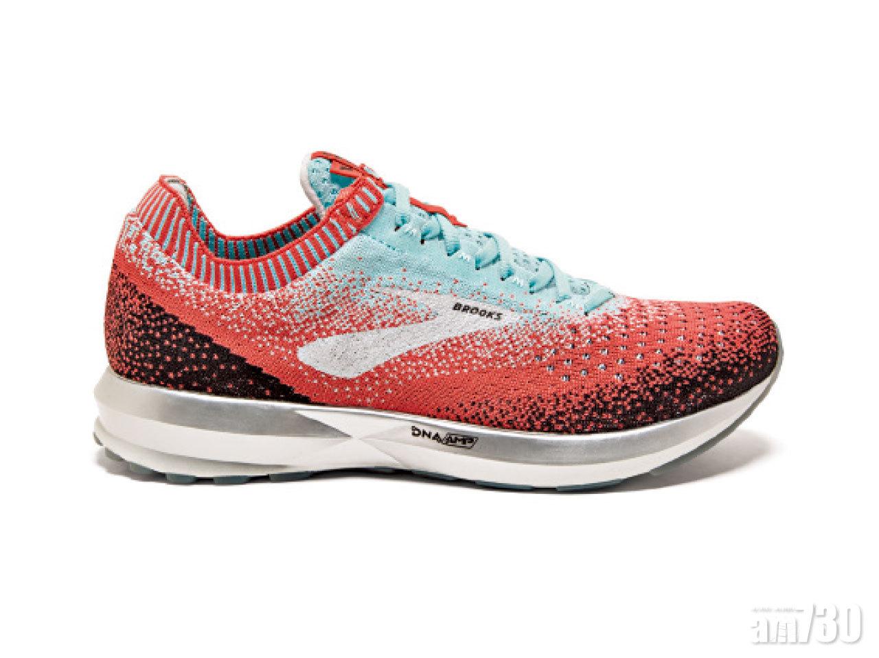 粉紅x粉藍Levitate 2跑鞋 $1,180 (d)