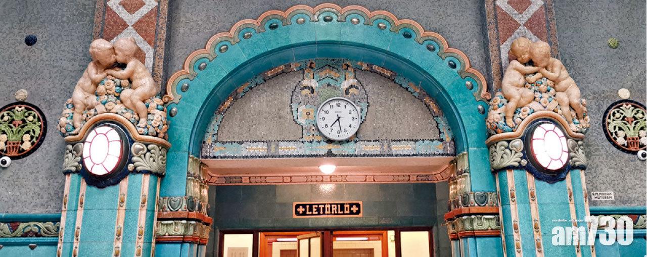 牆身柱樑美輪美奐。