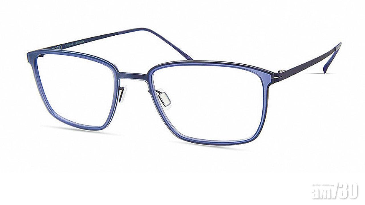 ■Editor’s choice For adults■淺藍色方框眼鏡 $2,180 (b)