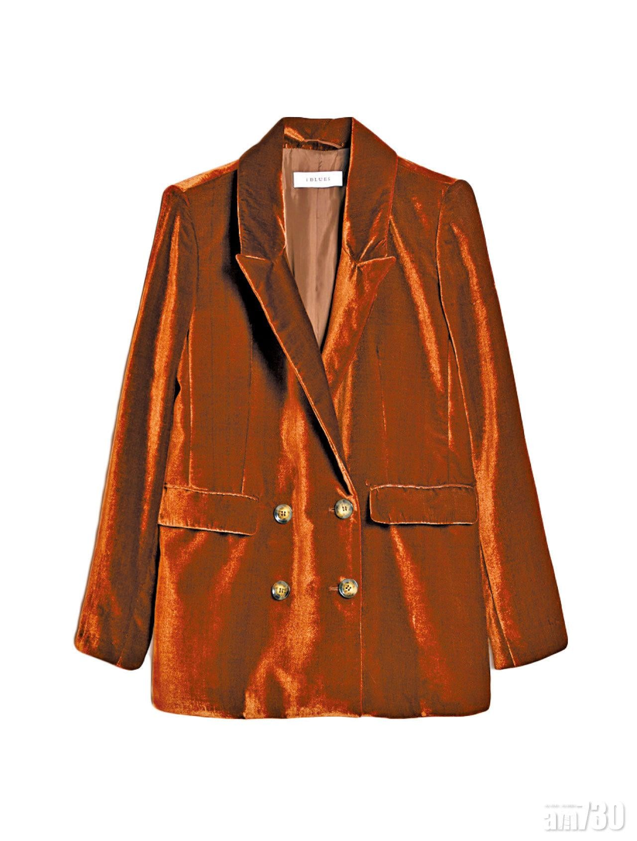 紅色天鵝絨double breasted blazer $3,980(C)