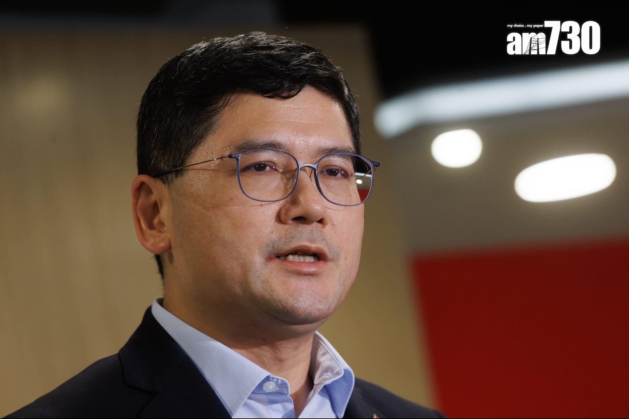 高拔陛指,就近日多宗醫管局事故致歉,並成立委員會跟進。(蘇文傑攝)