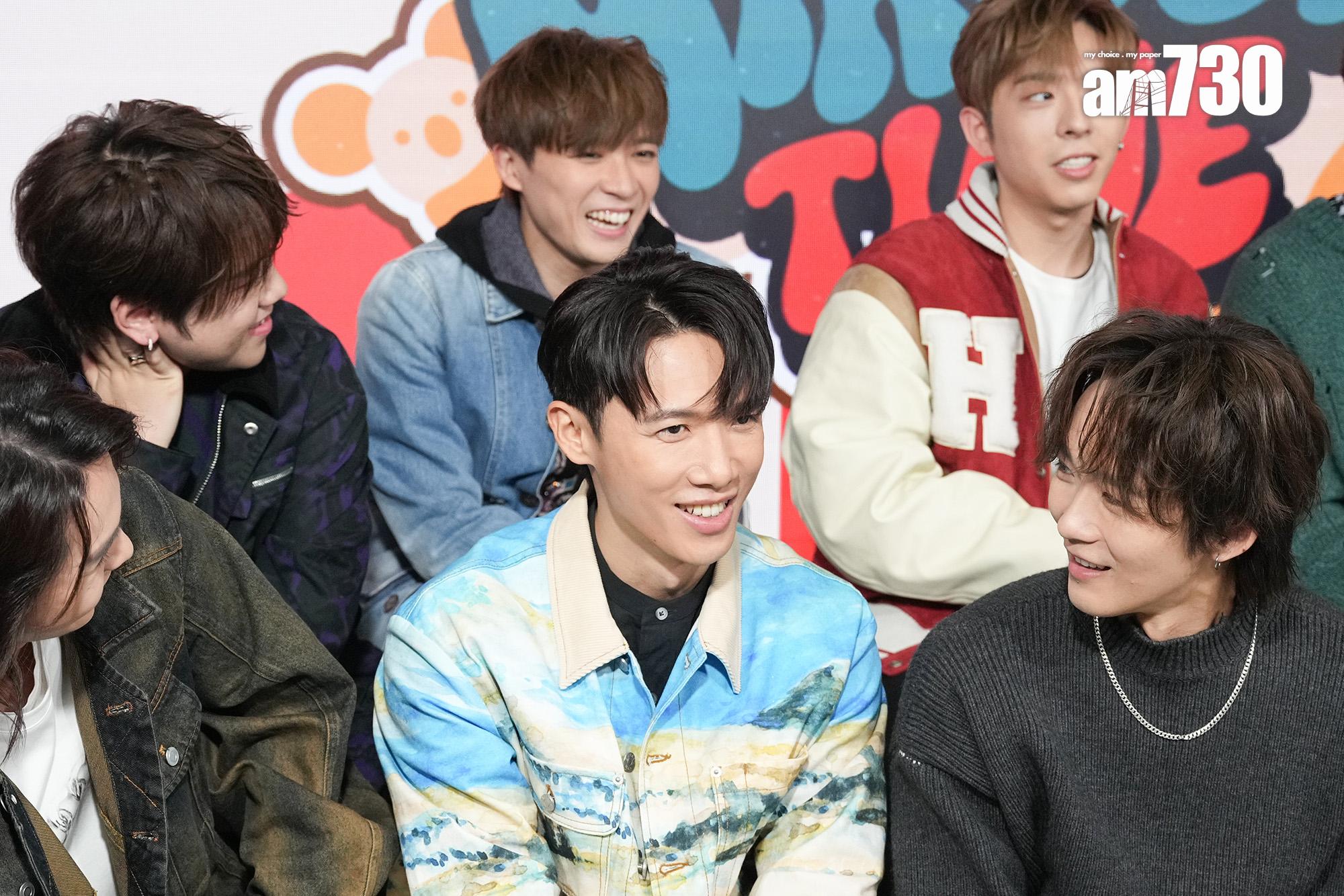 Stanley笑言難得節目組千里迢迢帶來麻雀，當然要善用耍樂一番。(李睿哲攝)