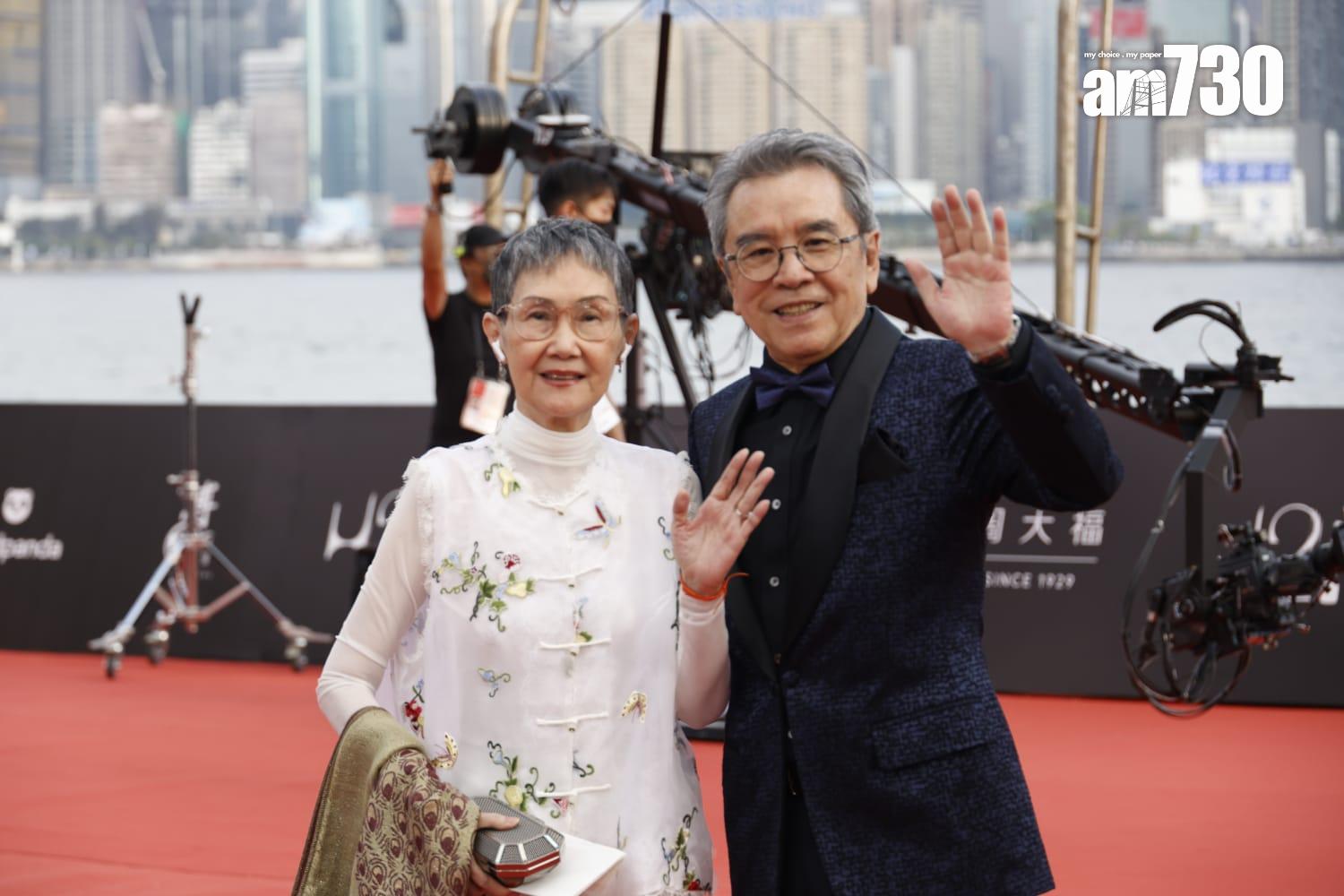 金像獎2024|姜大衛夫婦。(蘇文傑攝)