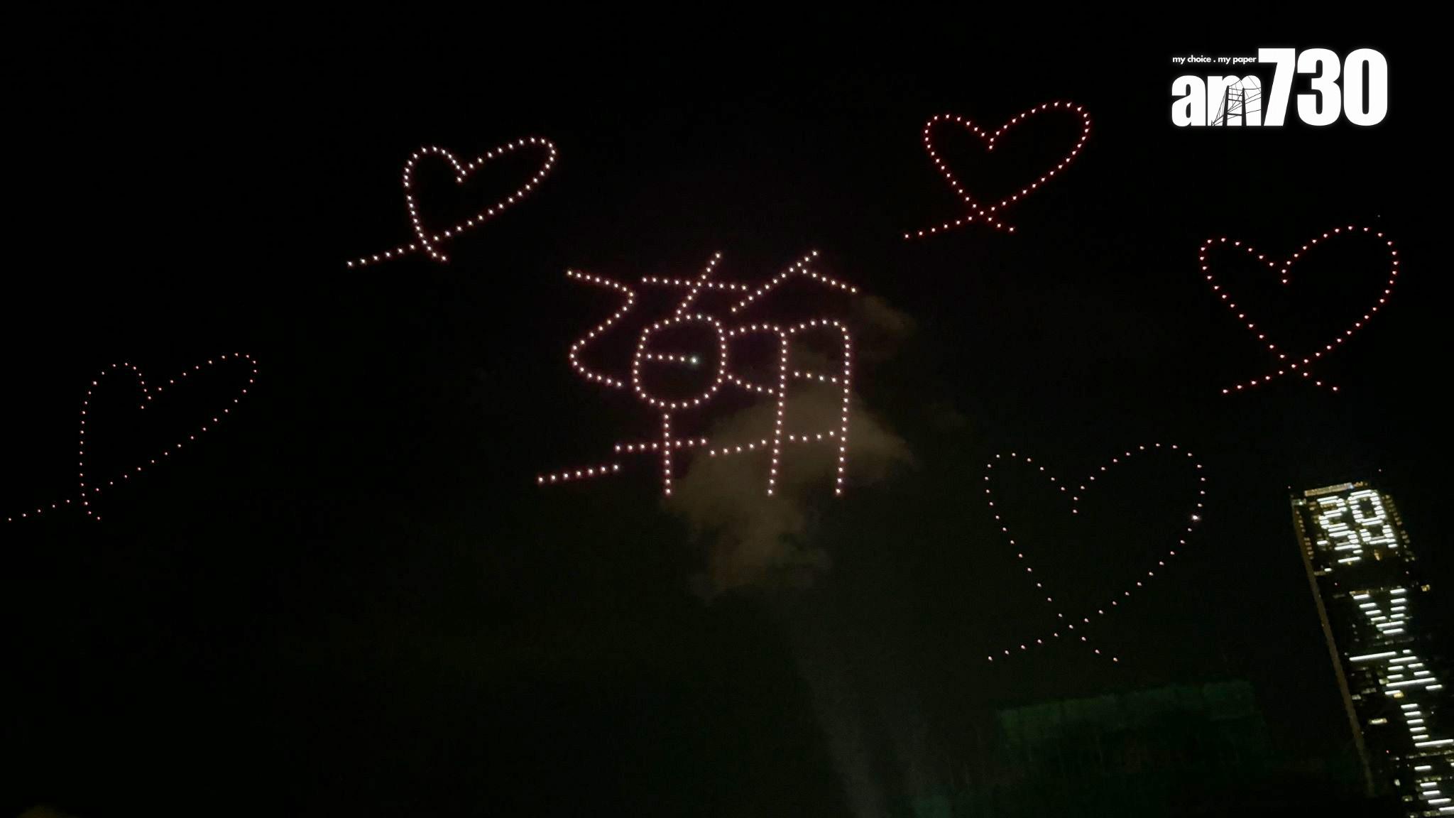 西九文化區上空上演《Anson Lo & Sontos – SoaR 無人機匯演》