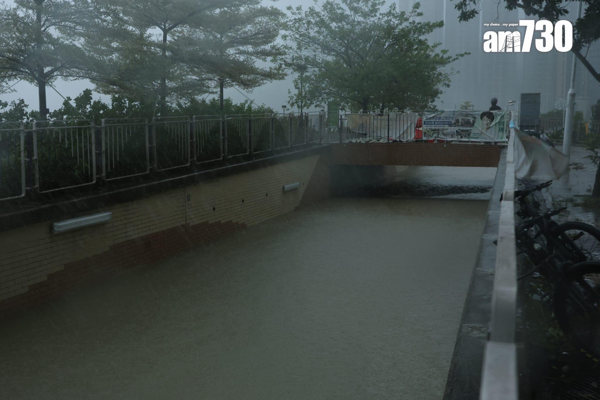 將軍澳災情嚴重。(林俊源攝)