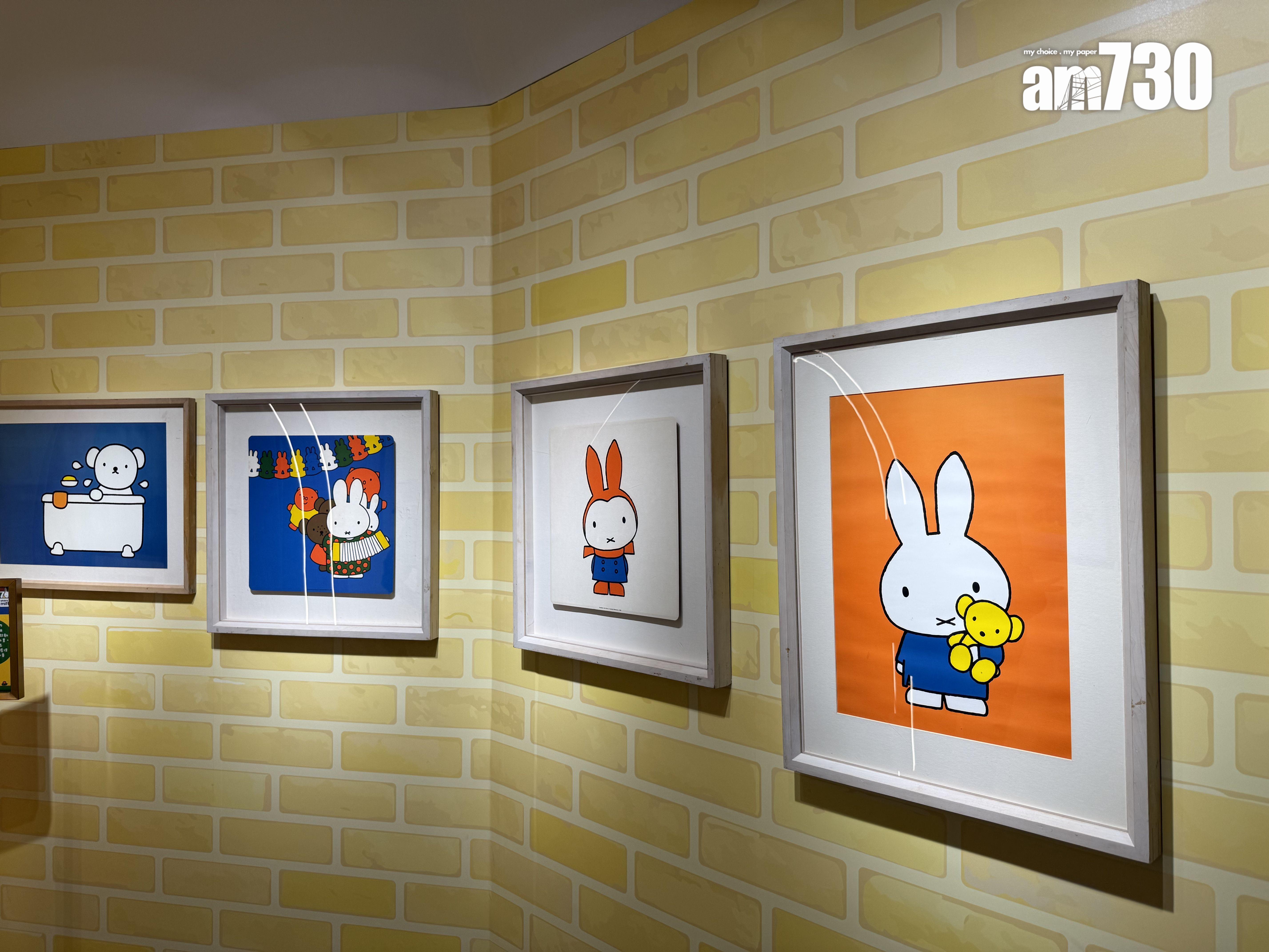 展覽廊內展出多幅別具意義的珍貴海報。(本報攝)