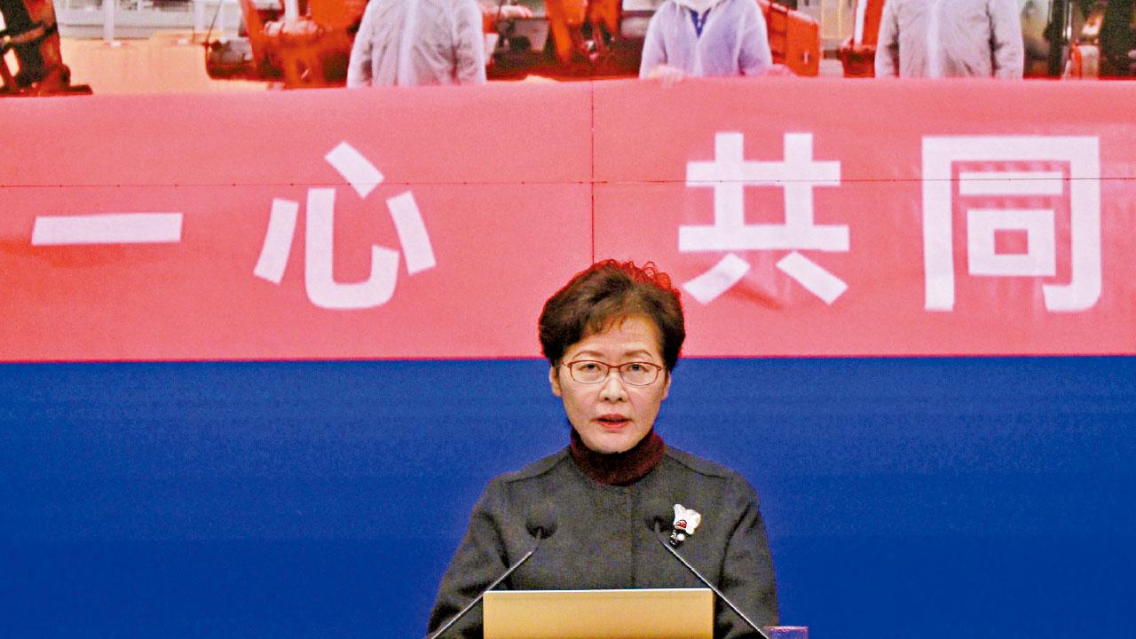 趕建方艙 3月3輪全民強檢 學生提早暑假DSE如期 社交防疫延至4.20或收緊