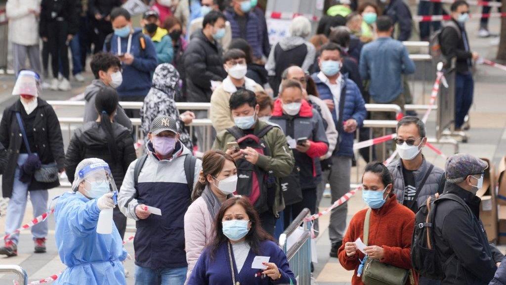 香港的確診數字2月19日便有六千多宗