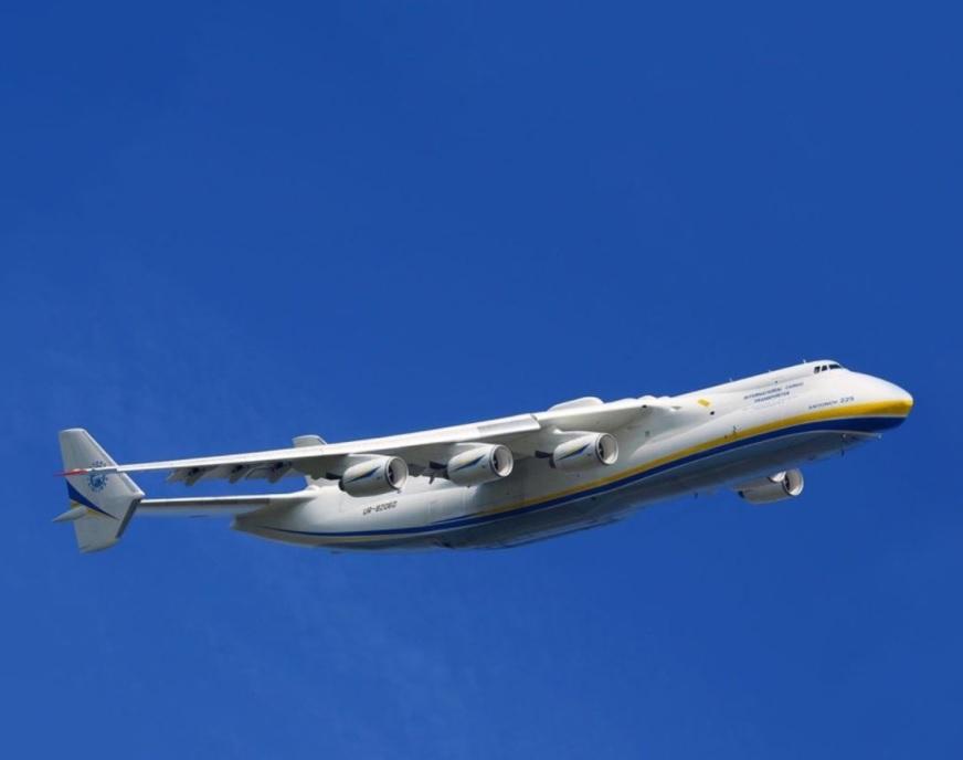 烏克蘭局勢｜全球最大運輸機「Mriya」遭炸毀