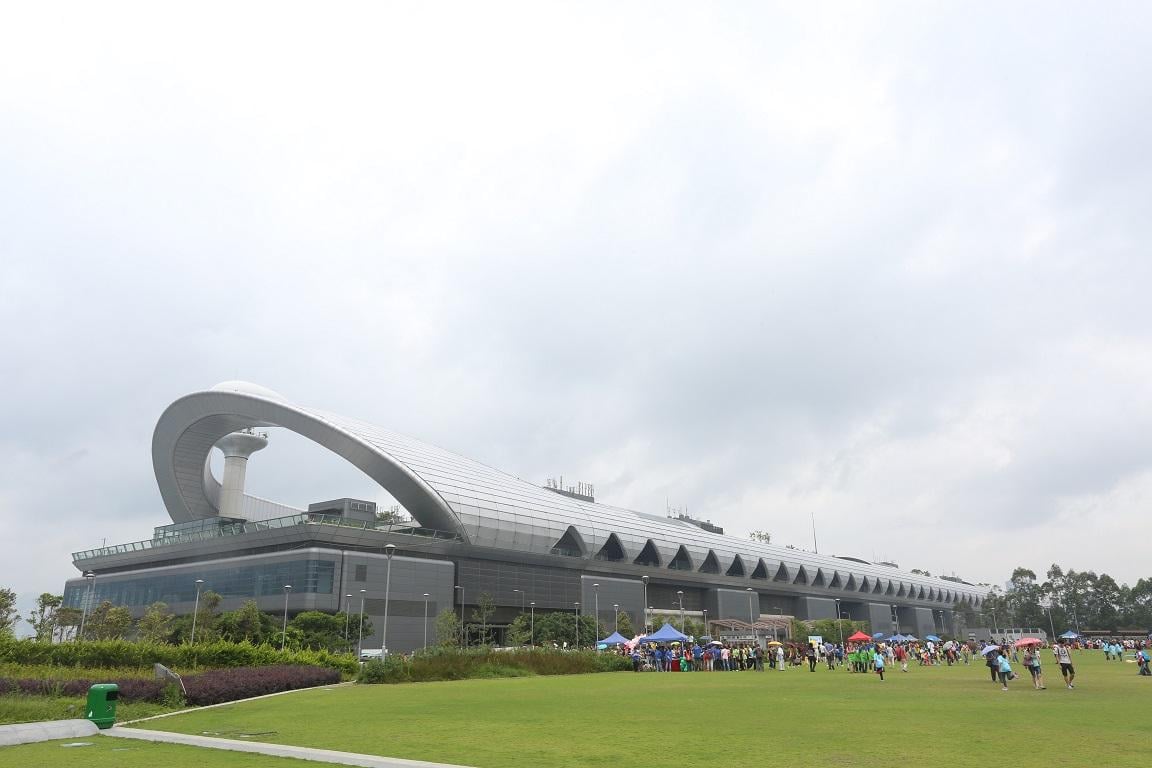 啟德跑道公園即日起暫停開放。(資料圖片／鍾式明攝)