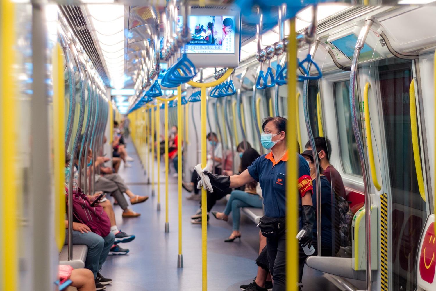 新冠肺炎｜港鐵多3人初確13人快測陽性 若惡化影響人手或需短暫調整服務