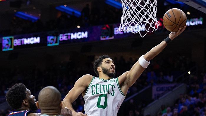 達譚為綠軍攻入28分，協助球隊大勝76人。(路透社)