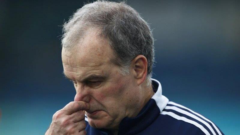 列斯聯阿根廷主帥比爾沙(Marcelo Bielsa)在英超4連敗後終於被炒