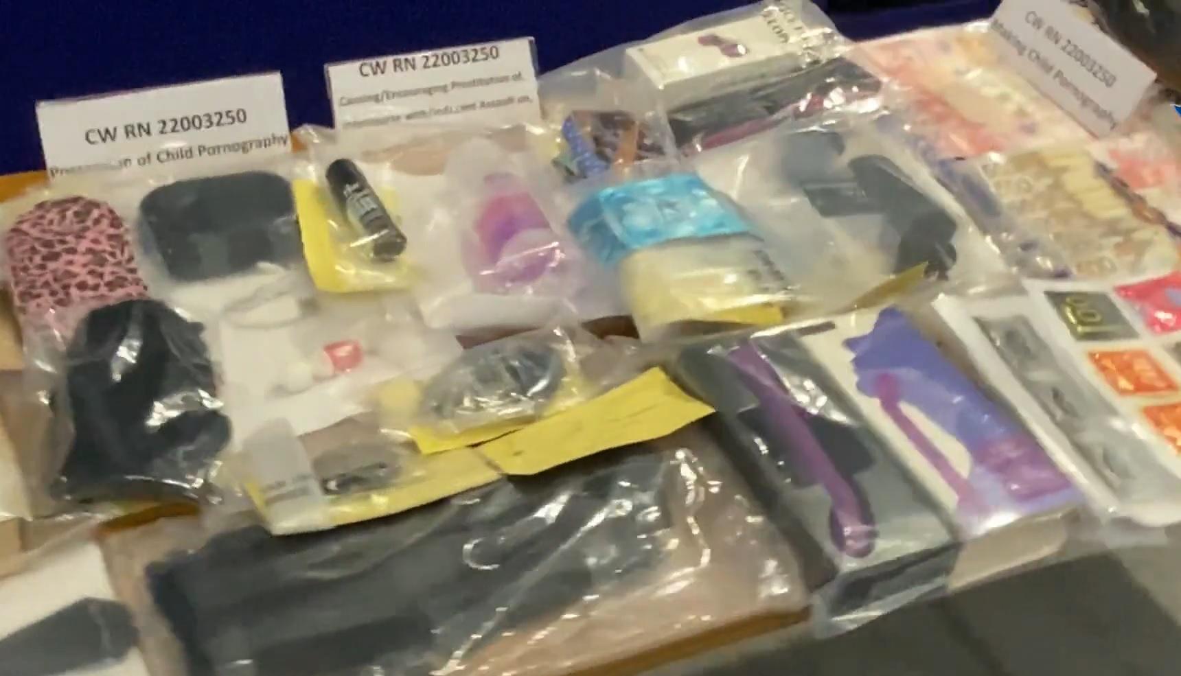 警方, 交友程式, 援交