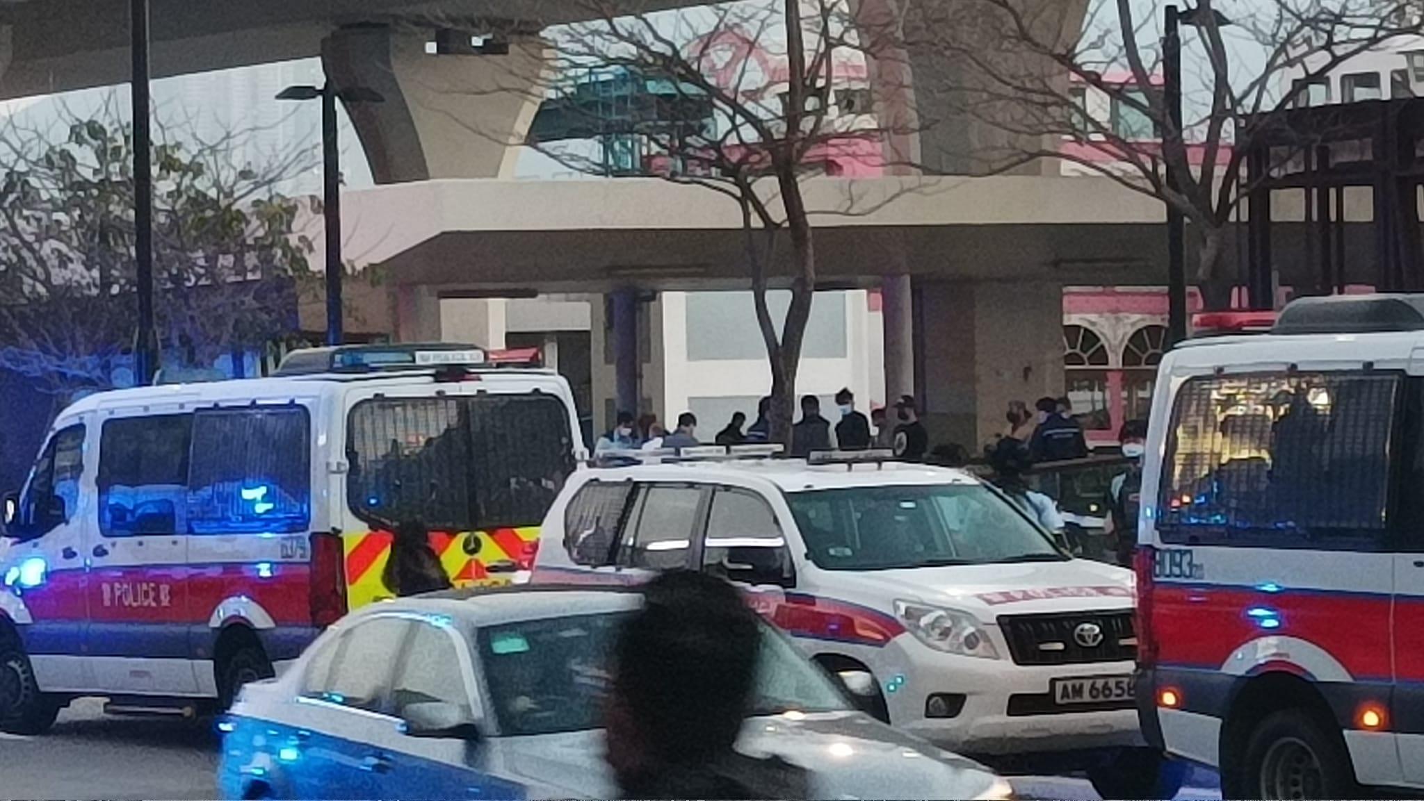 觀塘碼頭, 警方