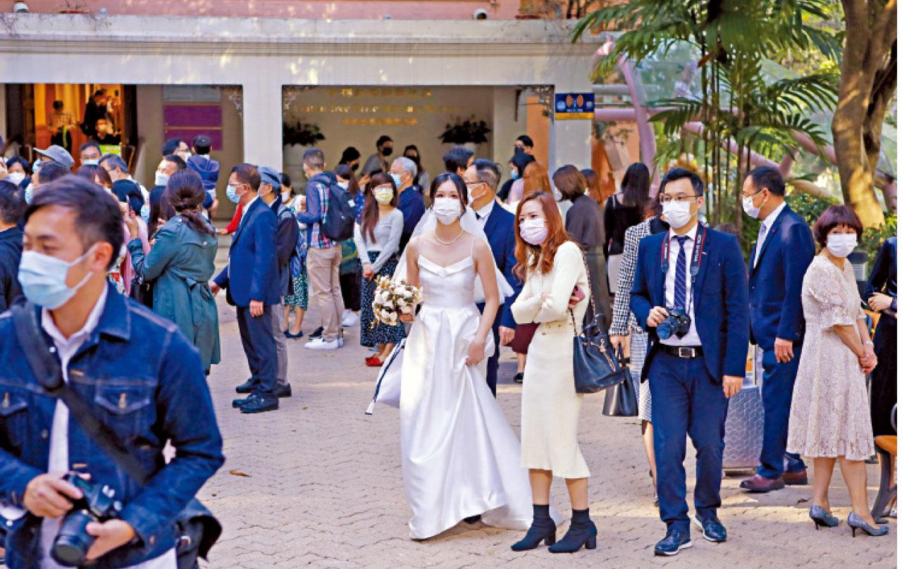 婚紗店突倒閉未通知付款顧客 逾百人受害涉100萬元