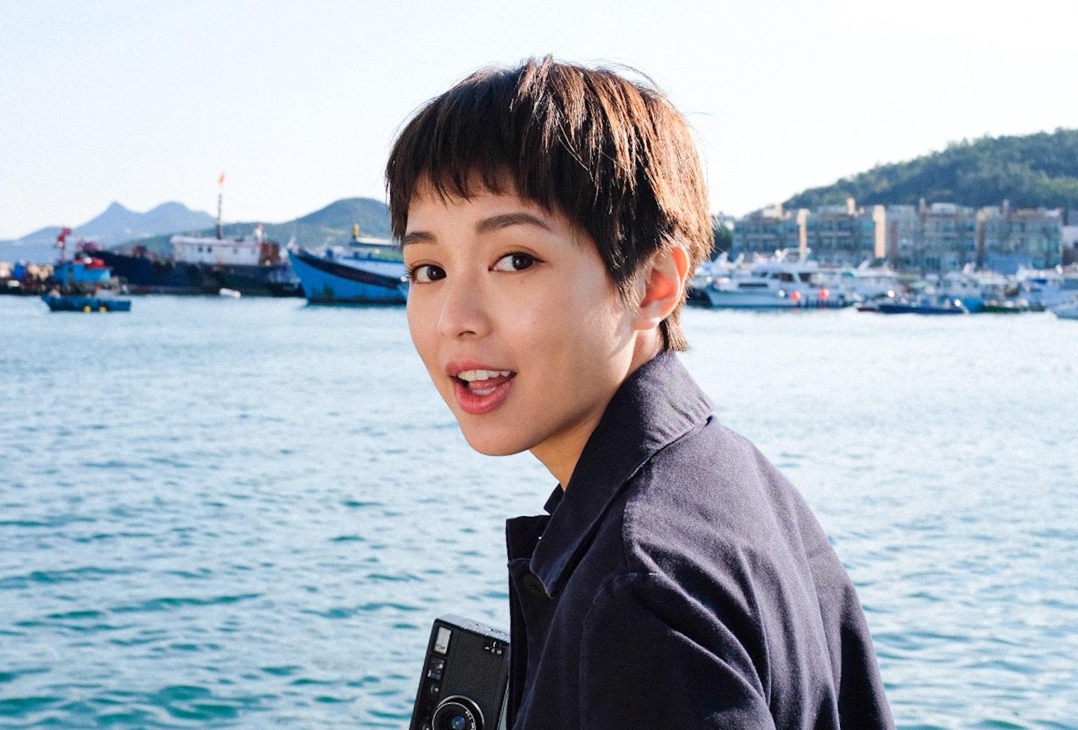 《哪一天我們會飛》蘇麗珊加盟華納  剪短頭髮進軍樂壇