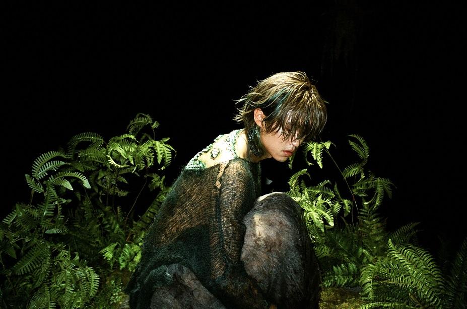 顧定軒化身水怪拍《尼斯》MV闖樂壇  盼大家擁抱自己好好活下去