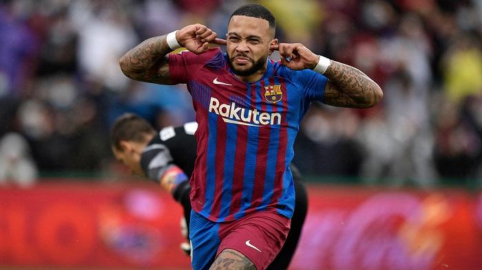 迪比射入12碼協助巴塞反勝。(路透社)