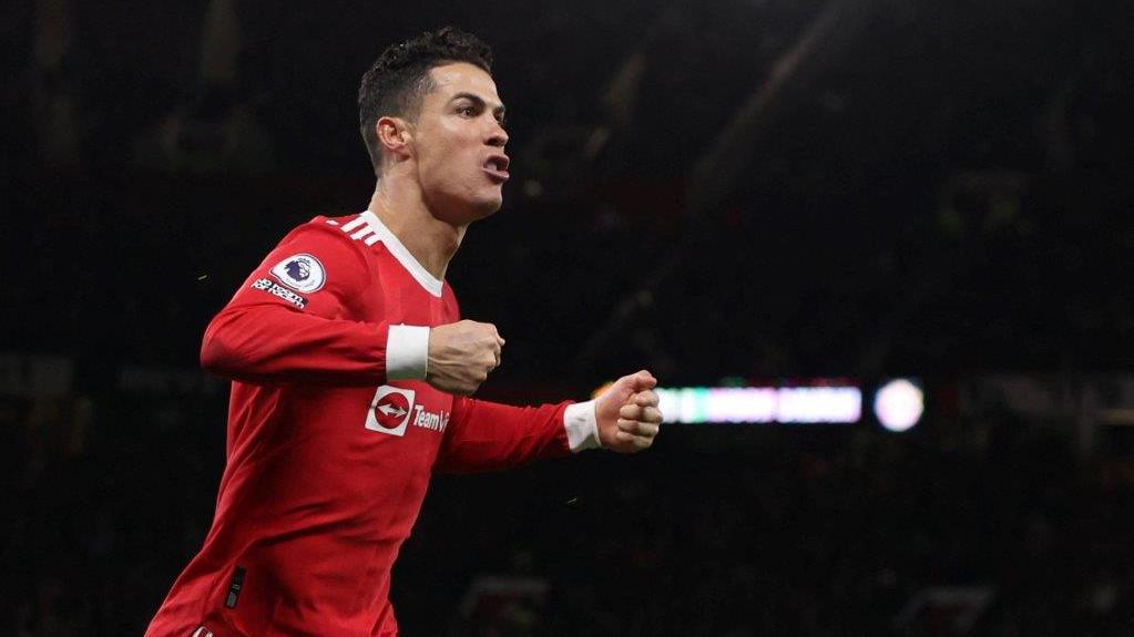 當中長青射手基斯坦奴朗拿度(C朗)連中三元