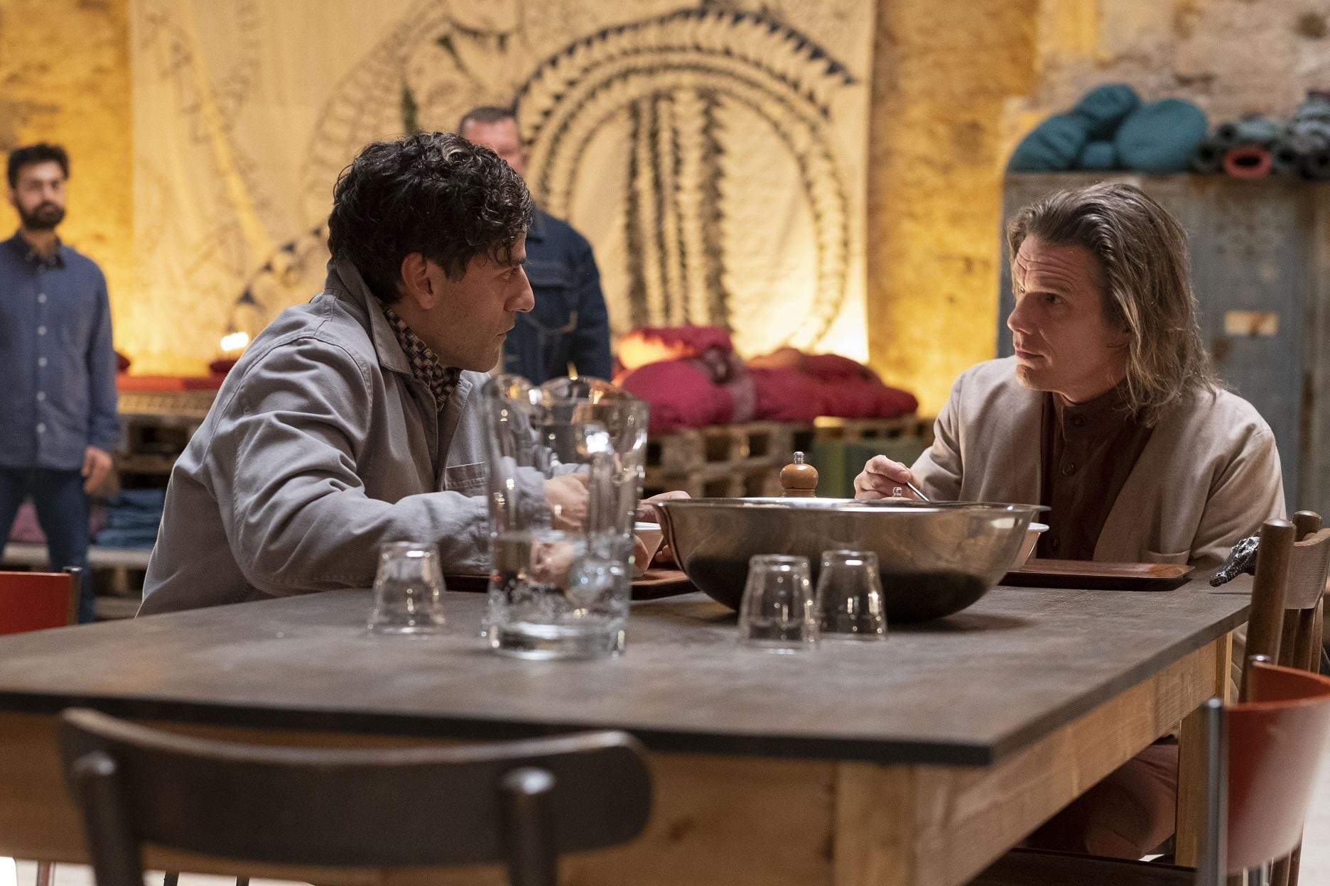 月光騎士｜Oscar Isaac出動家族私伙演多重人格  Ethan Hawke從影35年獻最大膽一次