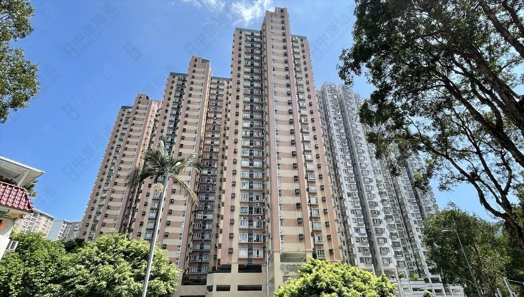 沙田愉景花園長情業主持貨31年，近日將單位易手，三房套成交價928萬，帳面升值逾五倍。（相片由中原地產提供）