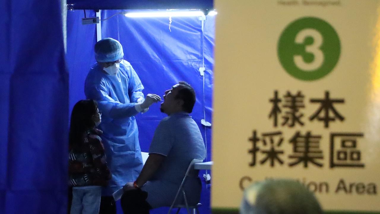 鑽石山悅庭軒第2及第3座下午圍封強檢。(資料圖片)