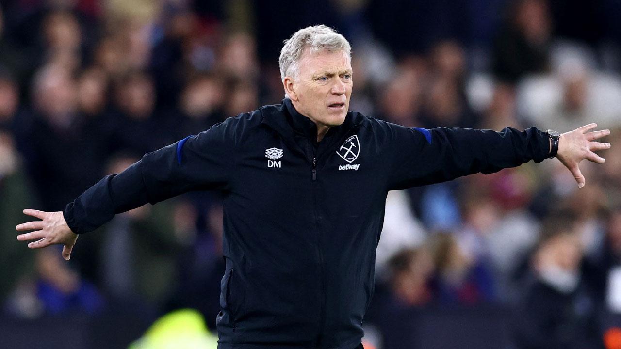 莫耶斯再掌紅魔命運