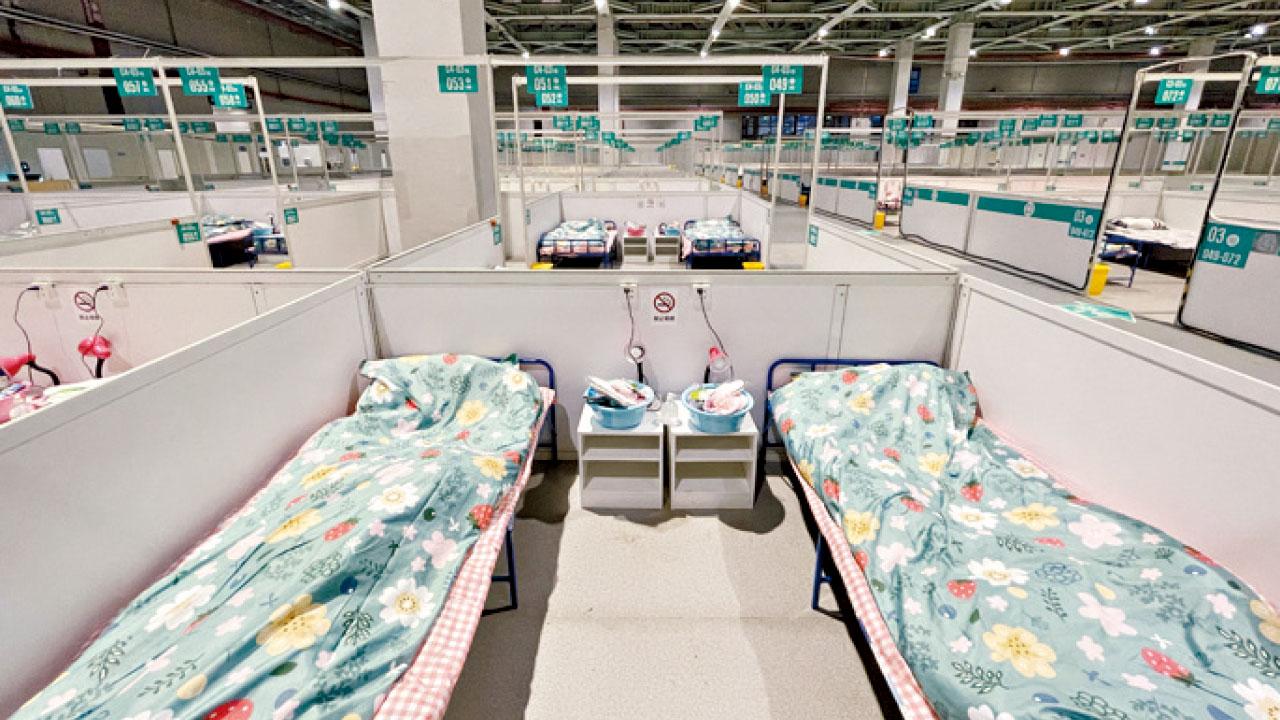 疫情反彈｜單日感染再創新高 上海加快方艙周轉速度