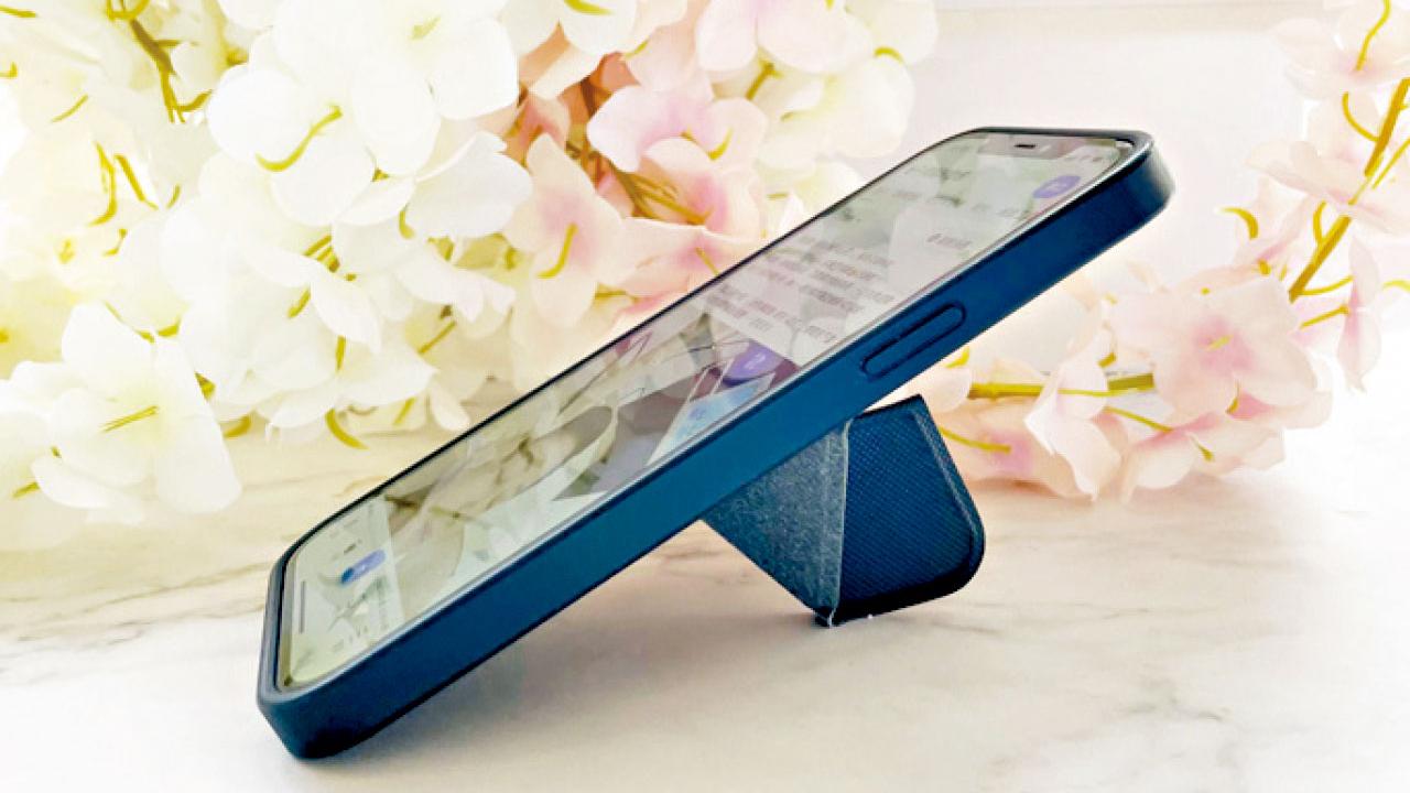 預防眼紋 拒絕做低頭族